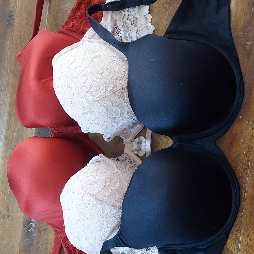 36DDD bra bundle